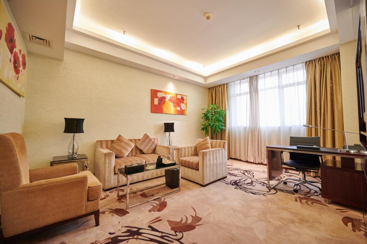 Foshan Jinlai Holiday Hotel Exteriér fotografie